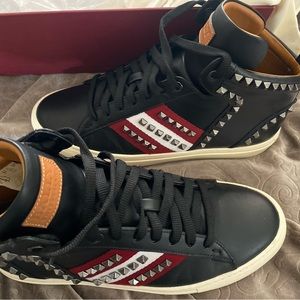 The Ballys are everything! They were only worn for a photoshoot